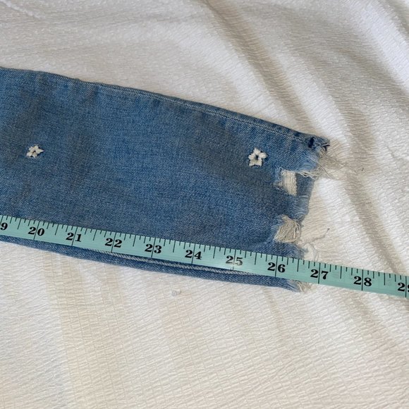 Abercrombie & Fitch Embroidered Simone High Rise Ankle Skinny Jeans - Picture 6 of 6